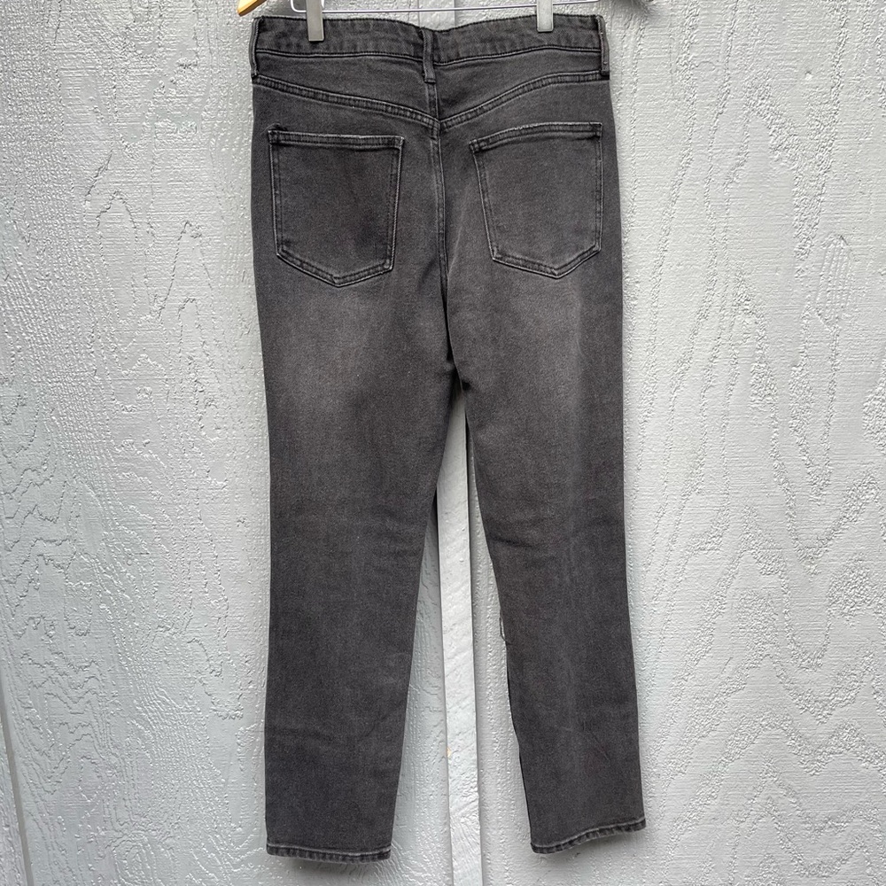 Black Distressed Highrise Mom Jeans Size 11 - Picture 3 of 4